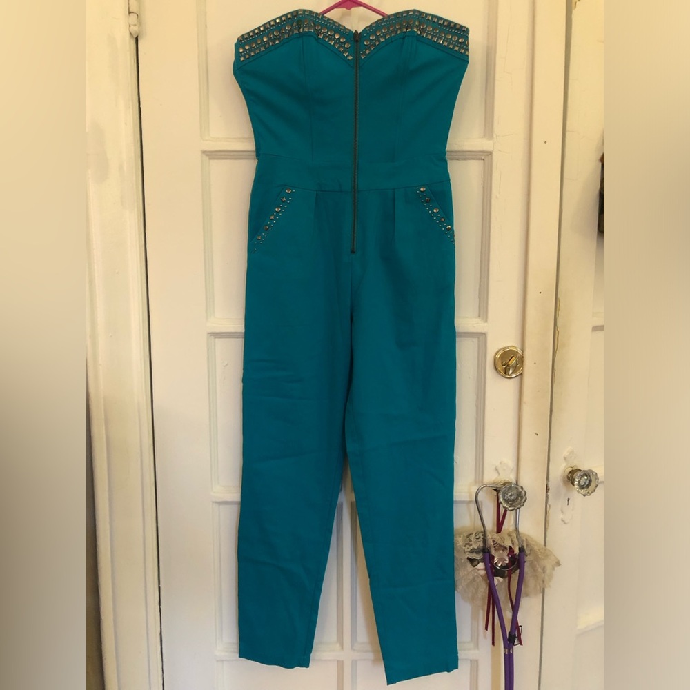 VIXEN CARMÍN LOS ANGELES STUDDED JUMPSUIT 💎